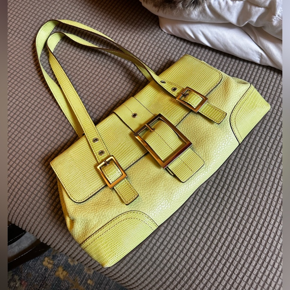 2/$12 Vintage Max studio buckle front shoulder bag